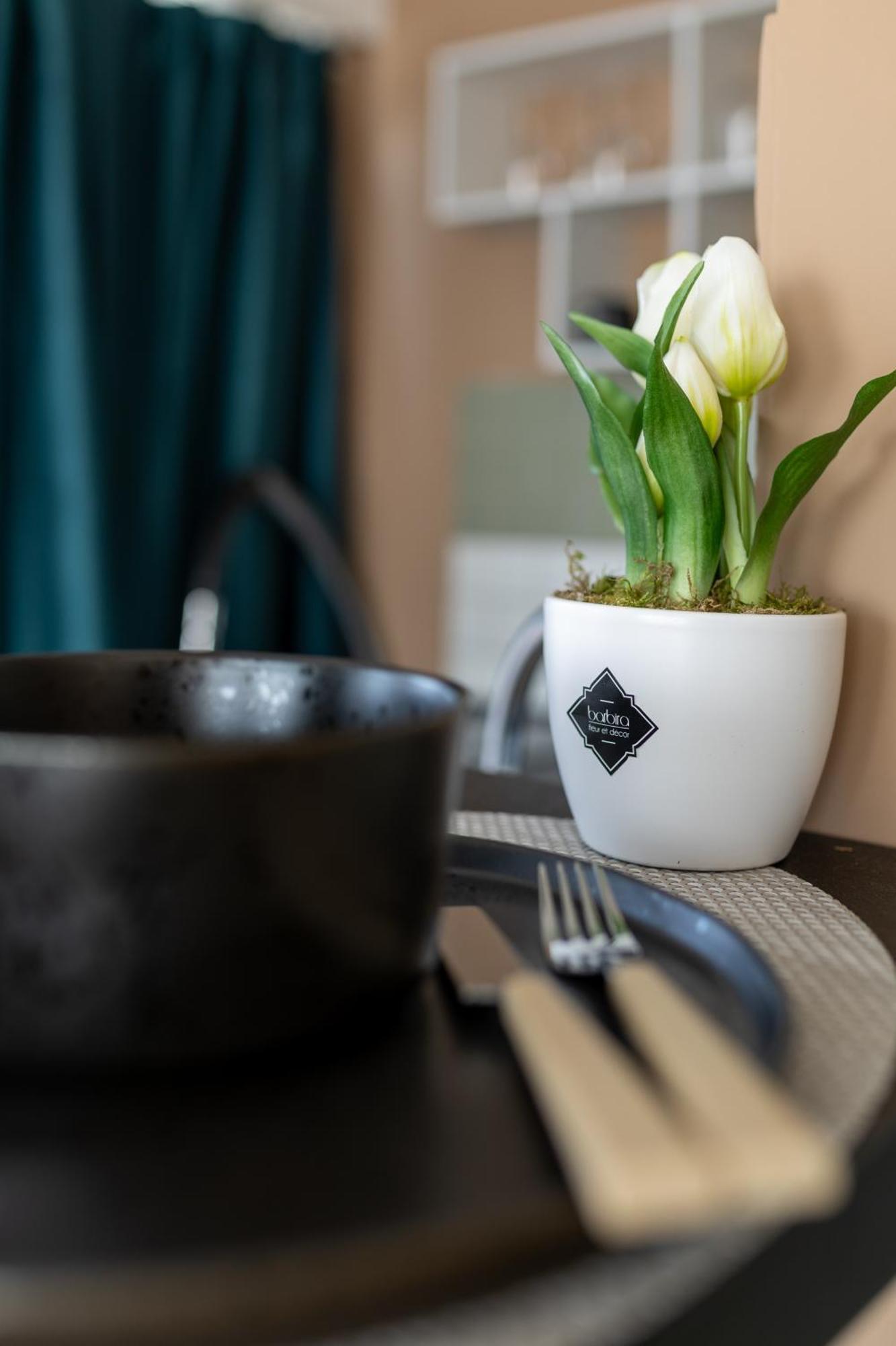 Hellowine Apartman II Еґер Екстер'єр фото